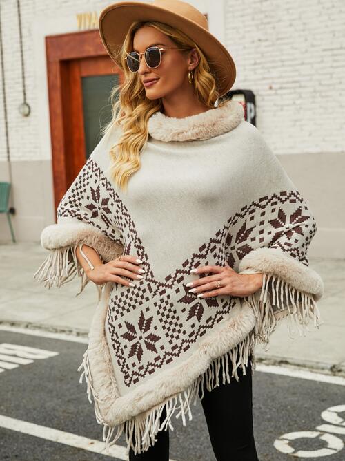 Fringe Geometric Cape Sleeve Poncho Hauptbild