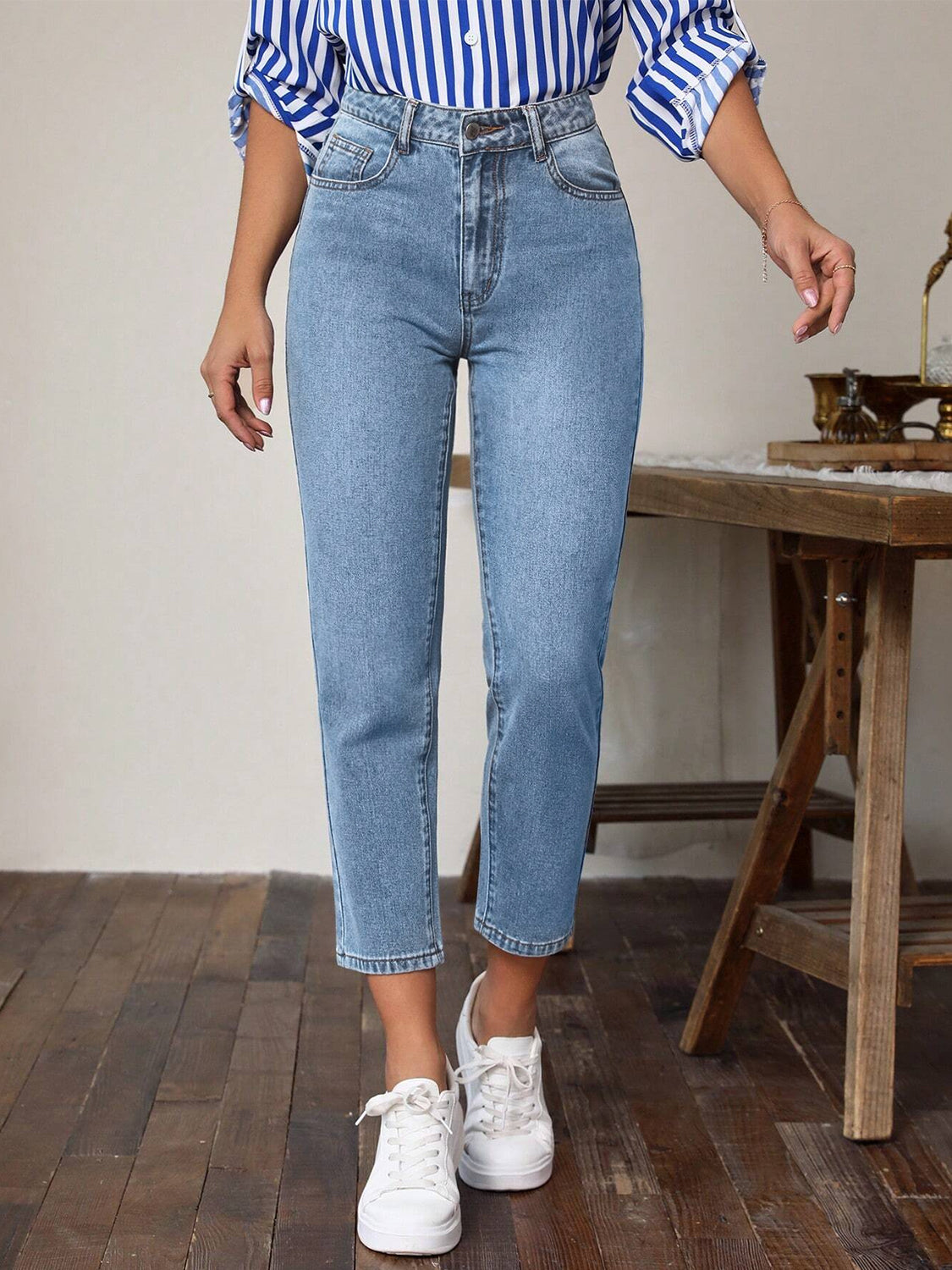 High Waist Jeans with Pockets - felvior