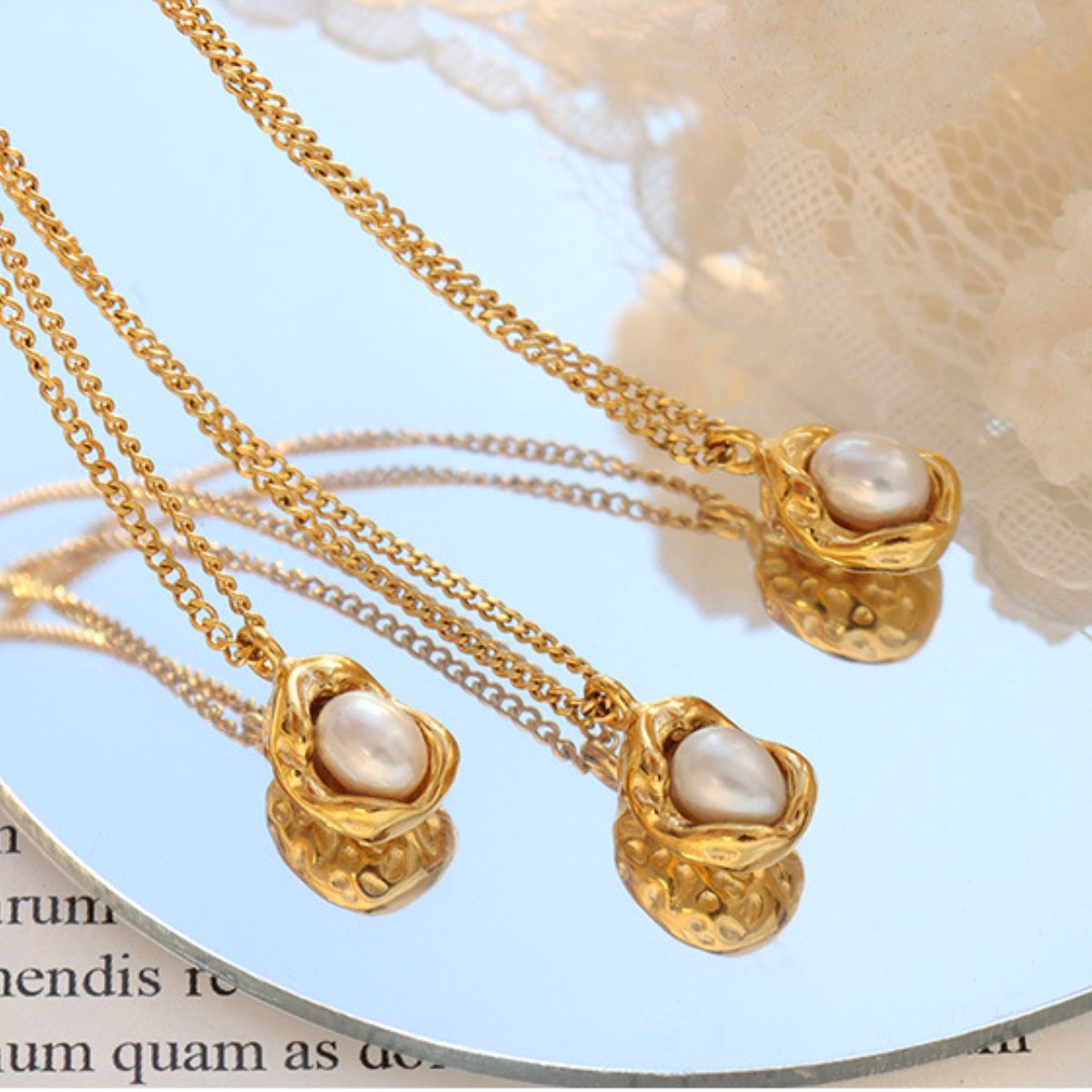 18K Gold-Plated Pearl Pendant Necklace - felvior
