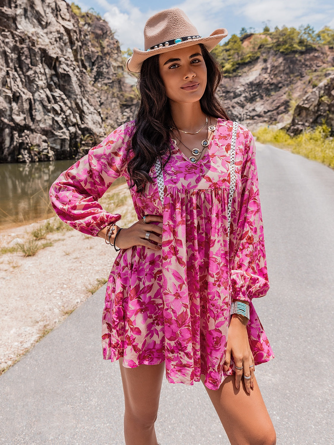 Long Sleeve V-Neck Mini Dress - felvior