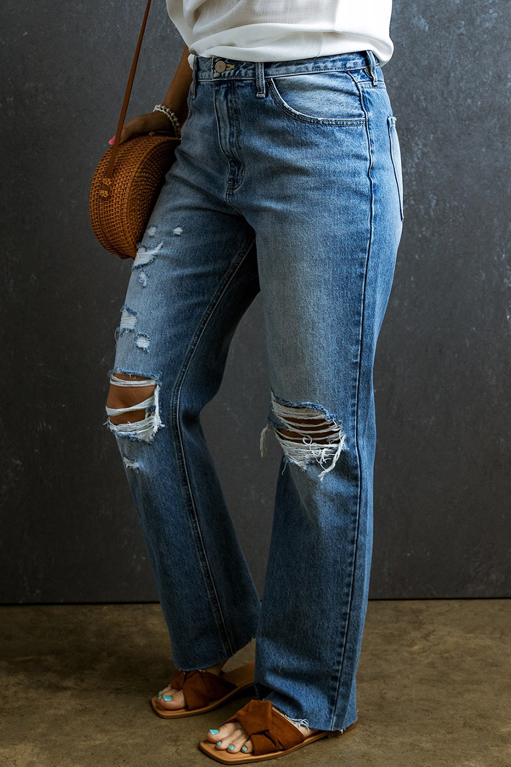 Distressed Raw Hem Jeans with Pockets - felvior