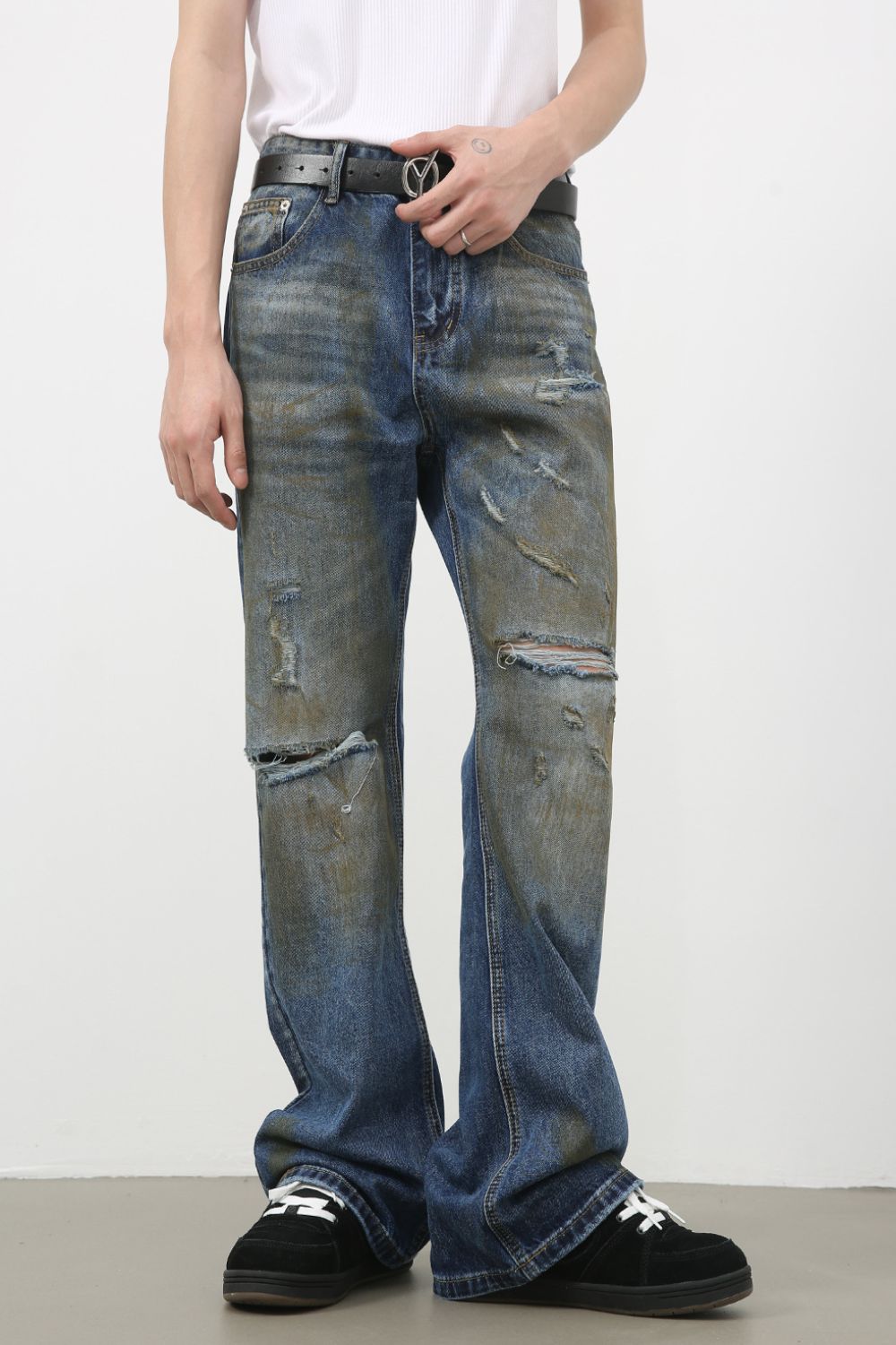Men's Distressed Jeans Hauptbild