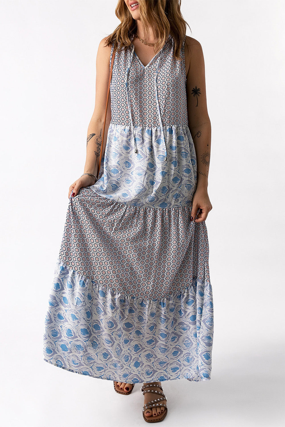 Mixed Print Tie-Neck Sleeveless Maxi Dress - felvior