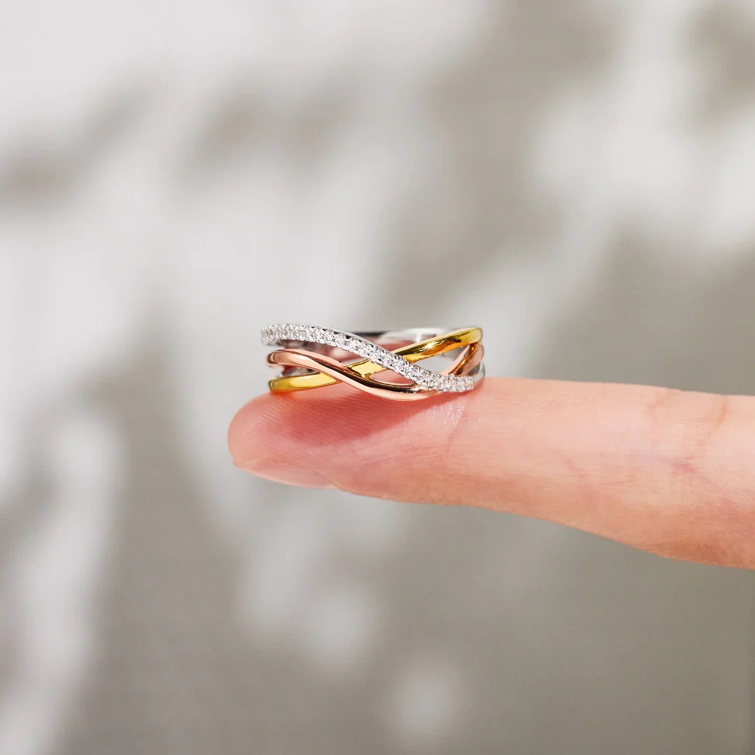 Crisscross Gold-Plated 925 Sterling Silver Ring - felvior