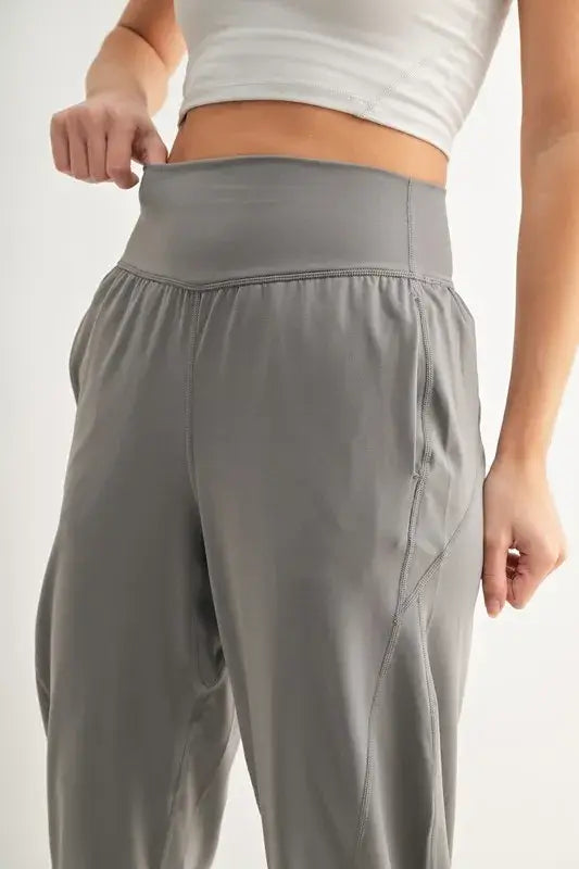 MONO B Flowbarrel High Waist Active Pants