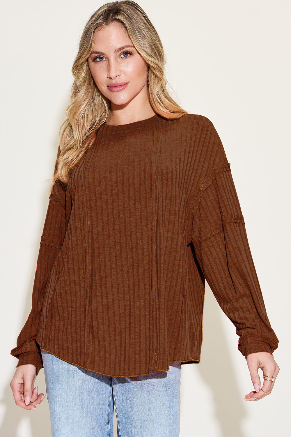 Basic Bae Full Size Ribbed Round Neck Long Sleeve T-Shirt Hauptbild