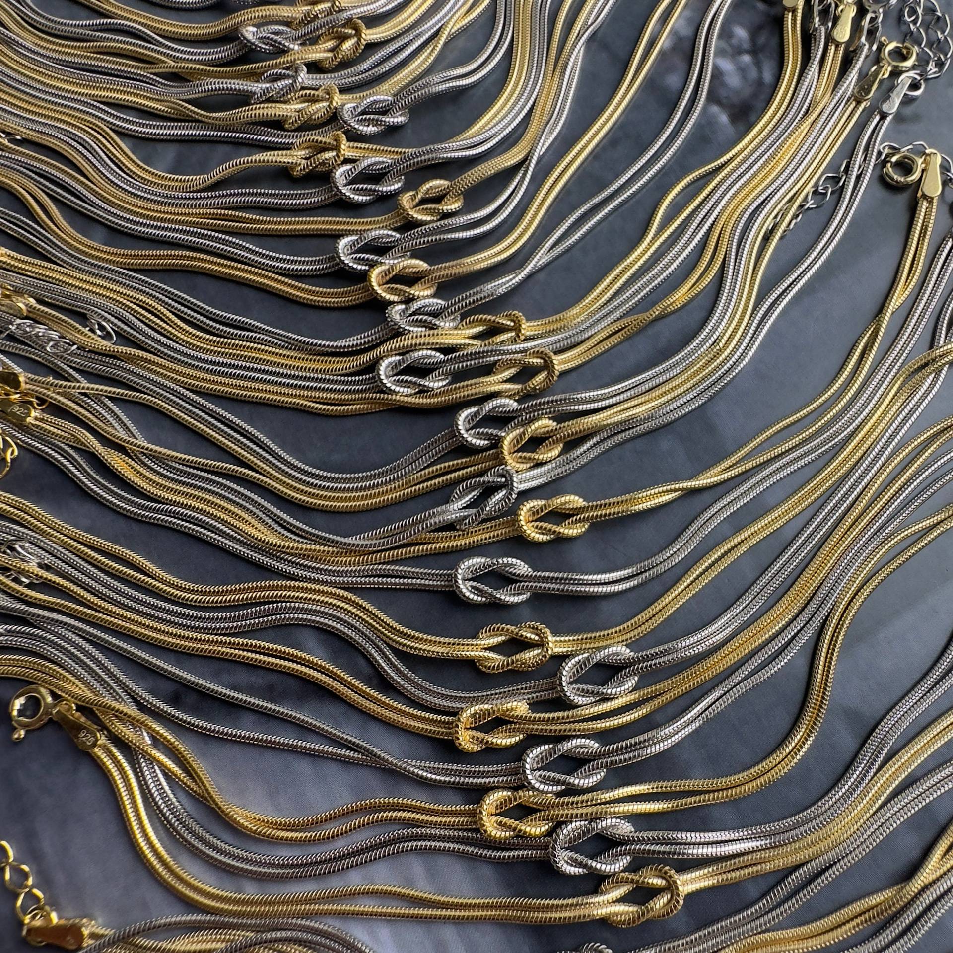Titanium Steel Knotted Necklace - felvior