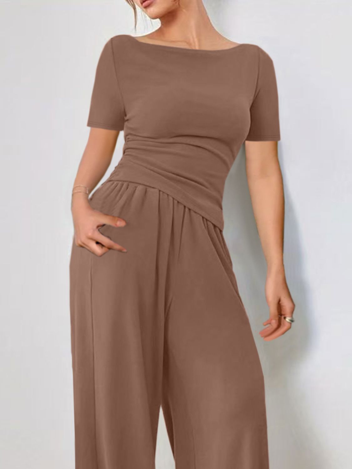 Round Neck Short Sleeve T-Shirt and Pants Set