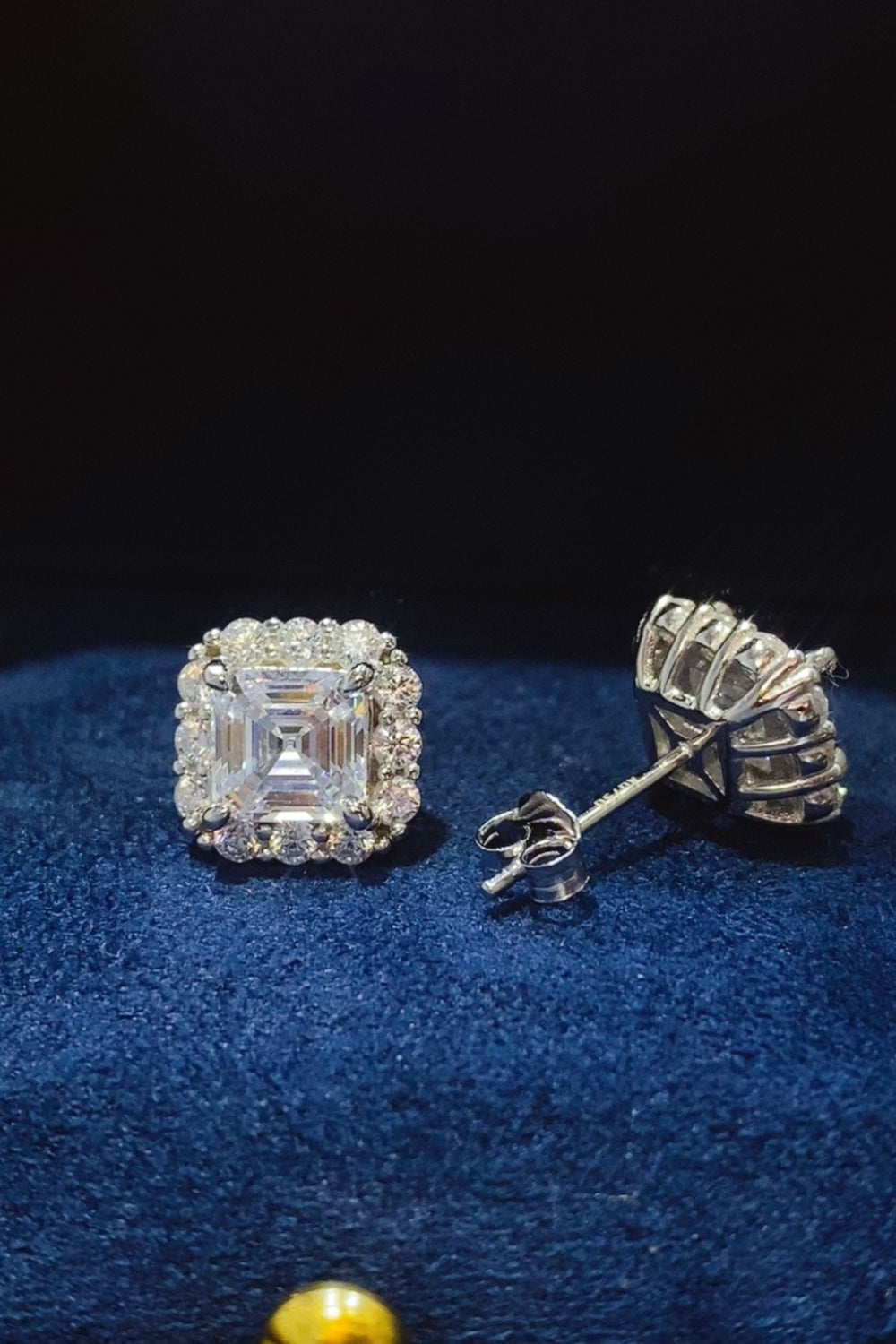 2 Carat Moissanite 925 Sterling Silver Stud Earrings - felvior