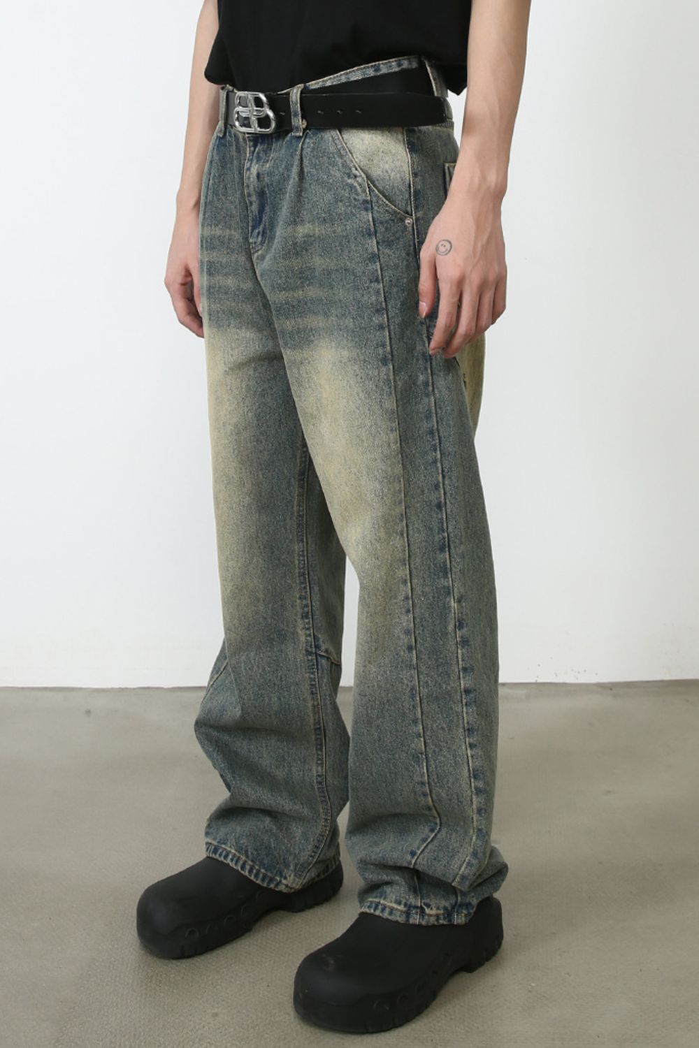 Men's Wide Leg Jeans