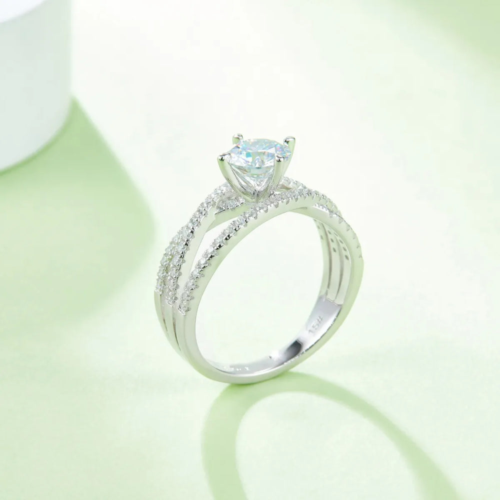 1 Carat Moissanite 925 Sterling Silver Ring