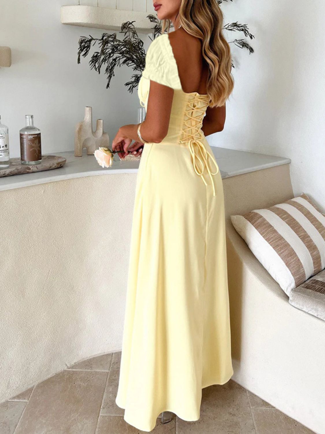 Devine Sweetheart Neck Short Sleeve Maxi Dress Secondary image
