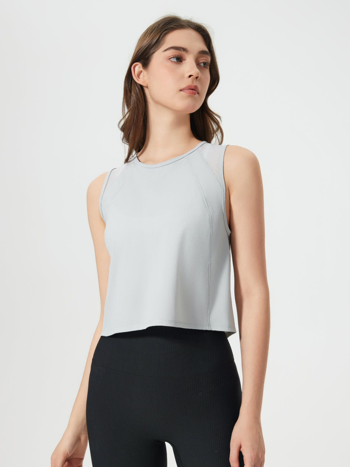 Millennia Round Neck Cropped Active Tank Hauptbild