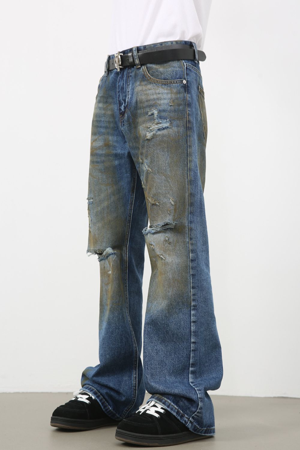 Men's Distressed Jeans