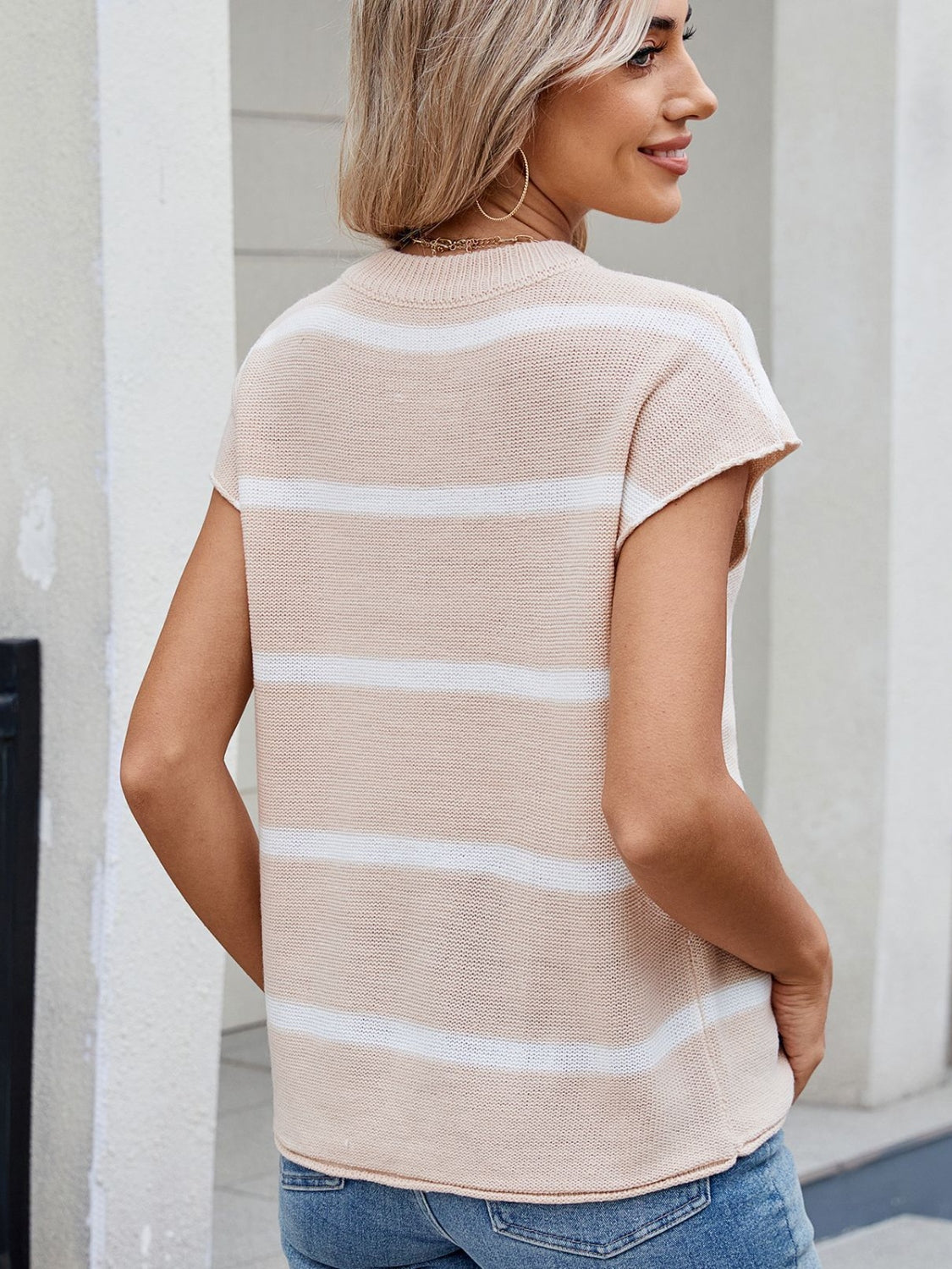 Exposed Seam Striped Round Neck Knit Top - felvior
