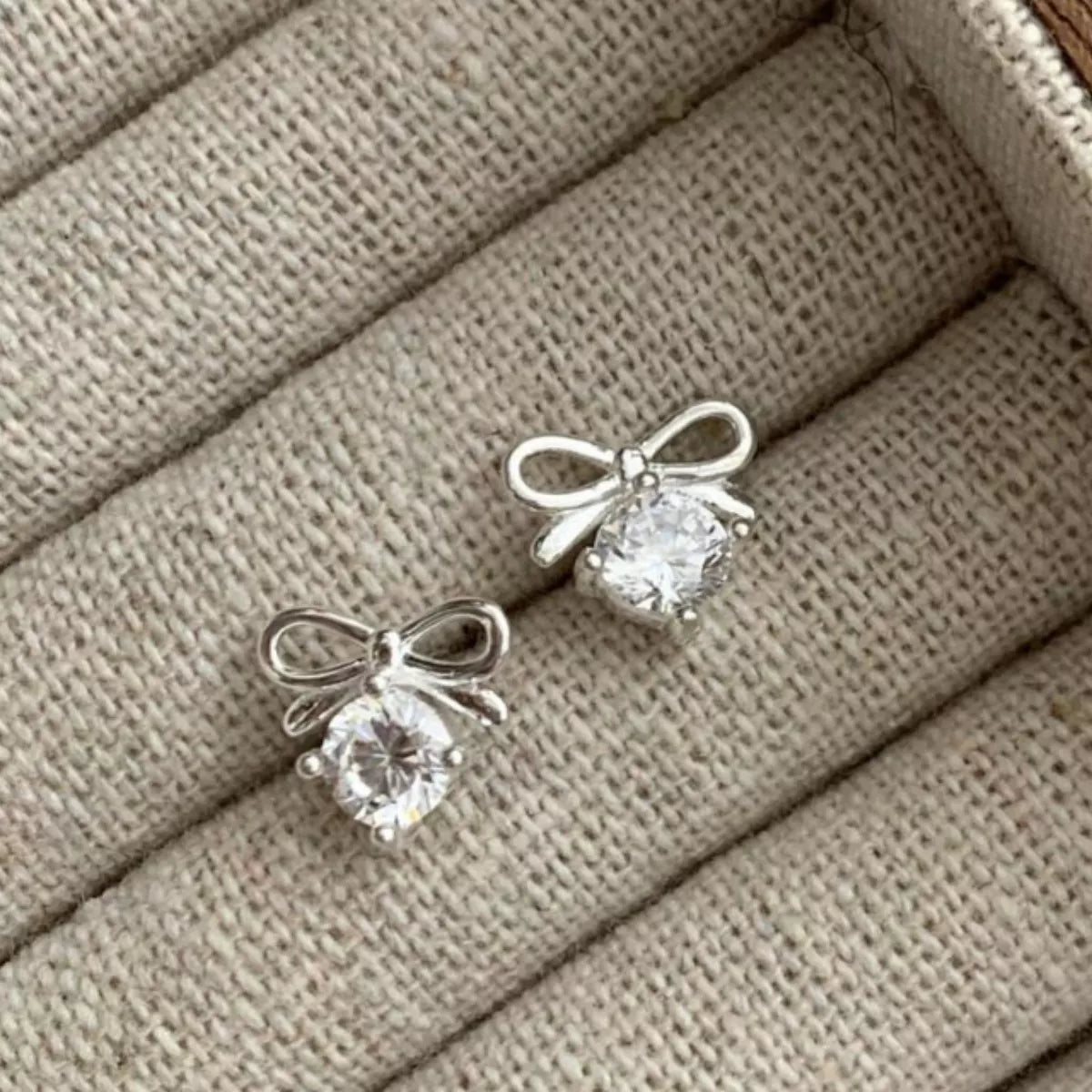 Bowknot Stud Earrings Secondary image