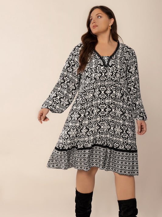 Plus Size Lace Detail Printed Balloon Sleeve Dress - felvior