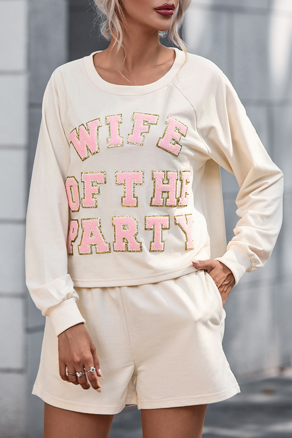WIFE OF THE PARTY Round Neck Top and Shorts Set Image principale du produit