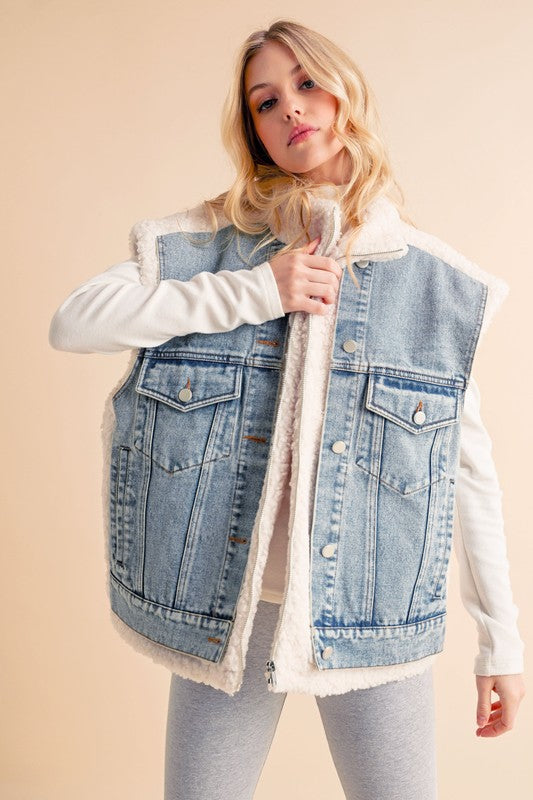Aemi + Co Fake Two Pieces Denim Patch Sherpa Vest Coat - felvior
