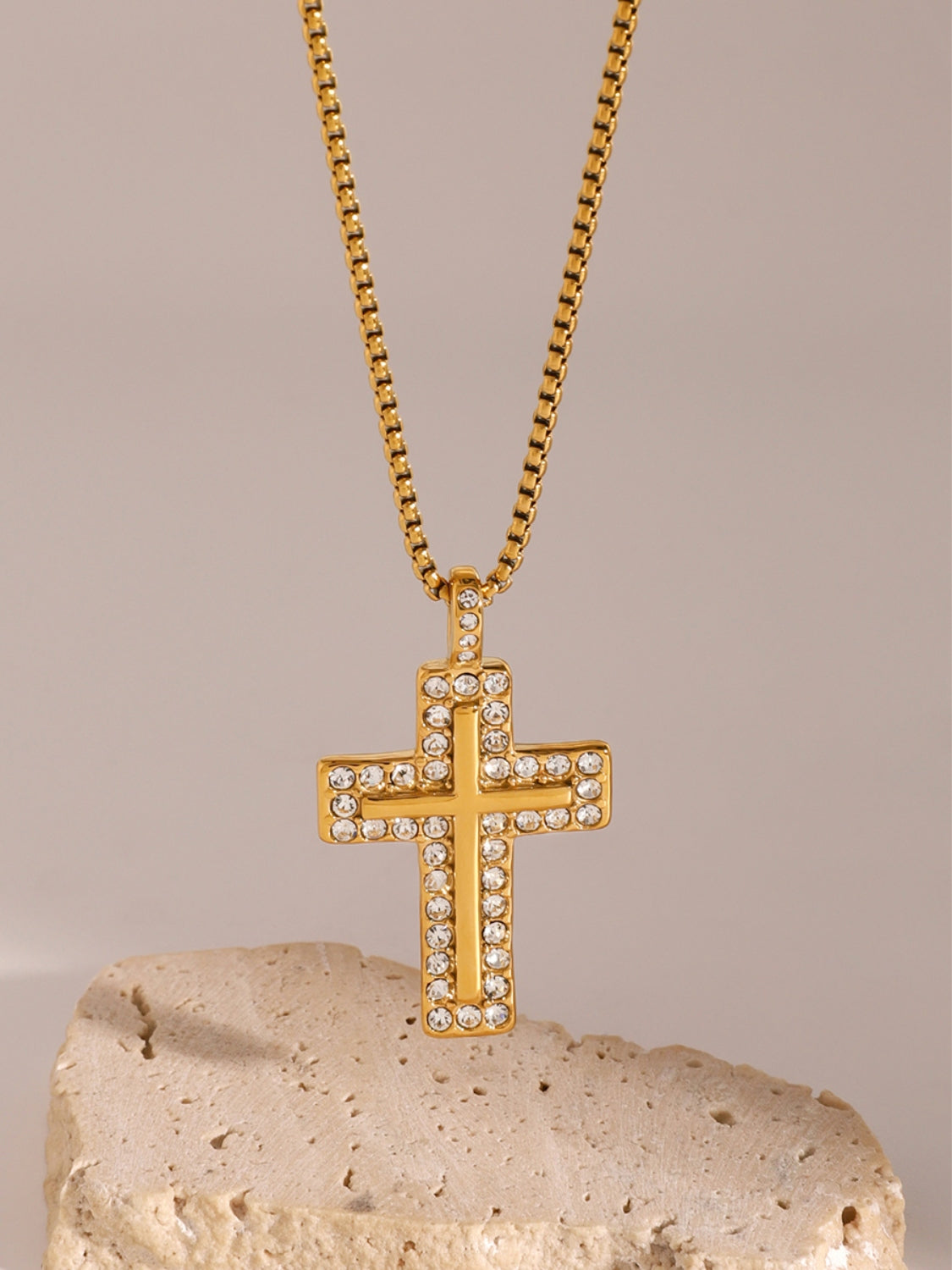18K Gold-Plated Inlaid Zircon Cross Necklace - felvior