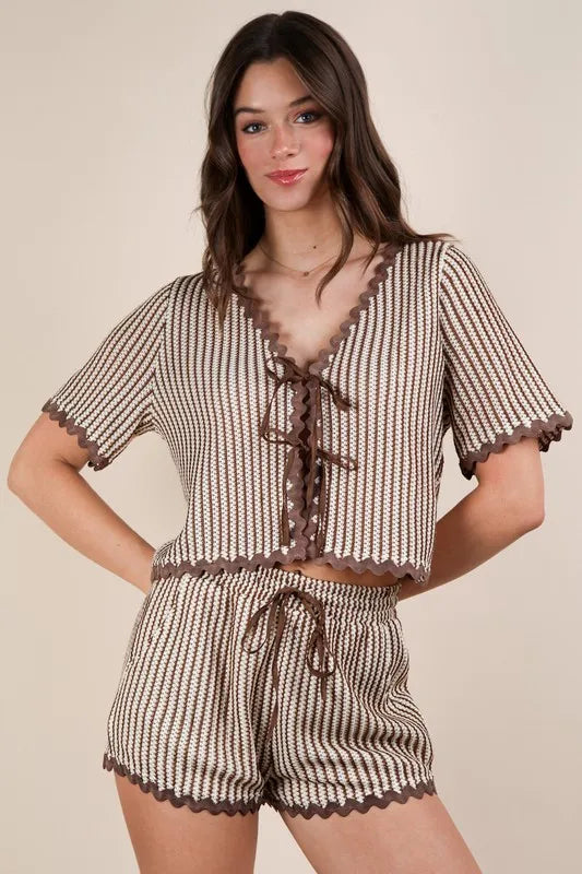 VERY J Wave Trim Detail Knit Top & Shorts Set - felvior