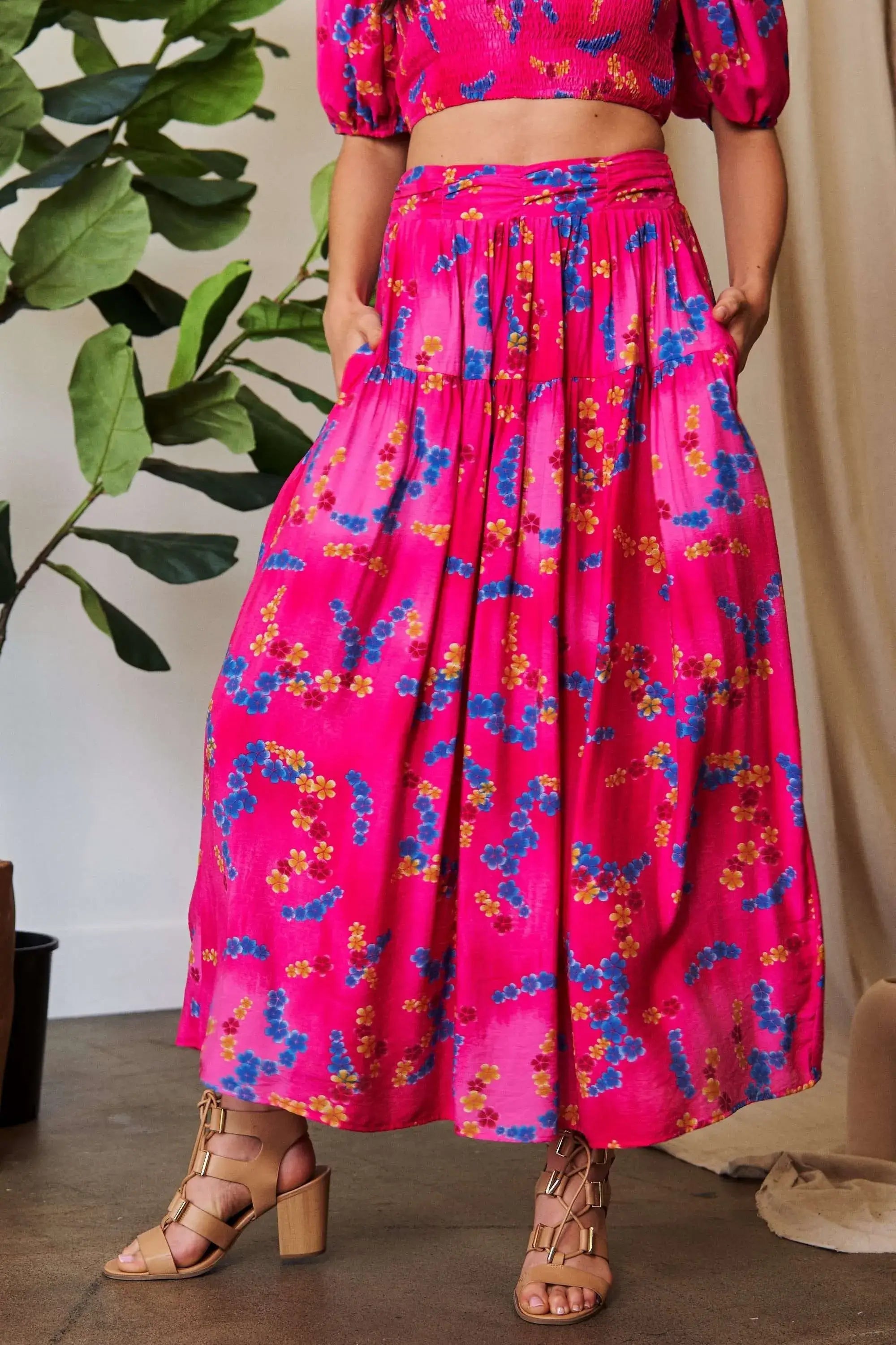 Davi & Dani Printed Smocking Waistband Ruffled Maxi Skirt