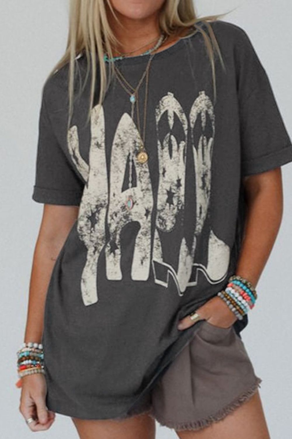 T-shirt à manches courtes YALL avec motif bottes de cowboy Image secondaire du produit