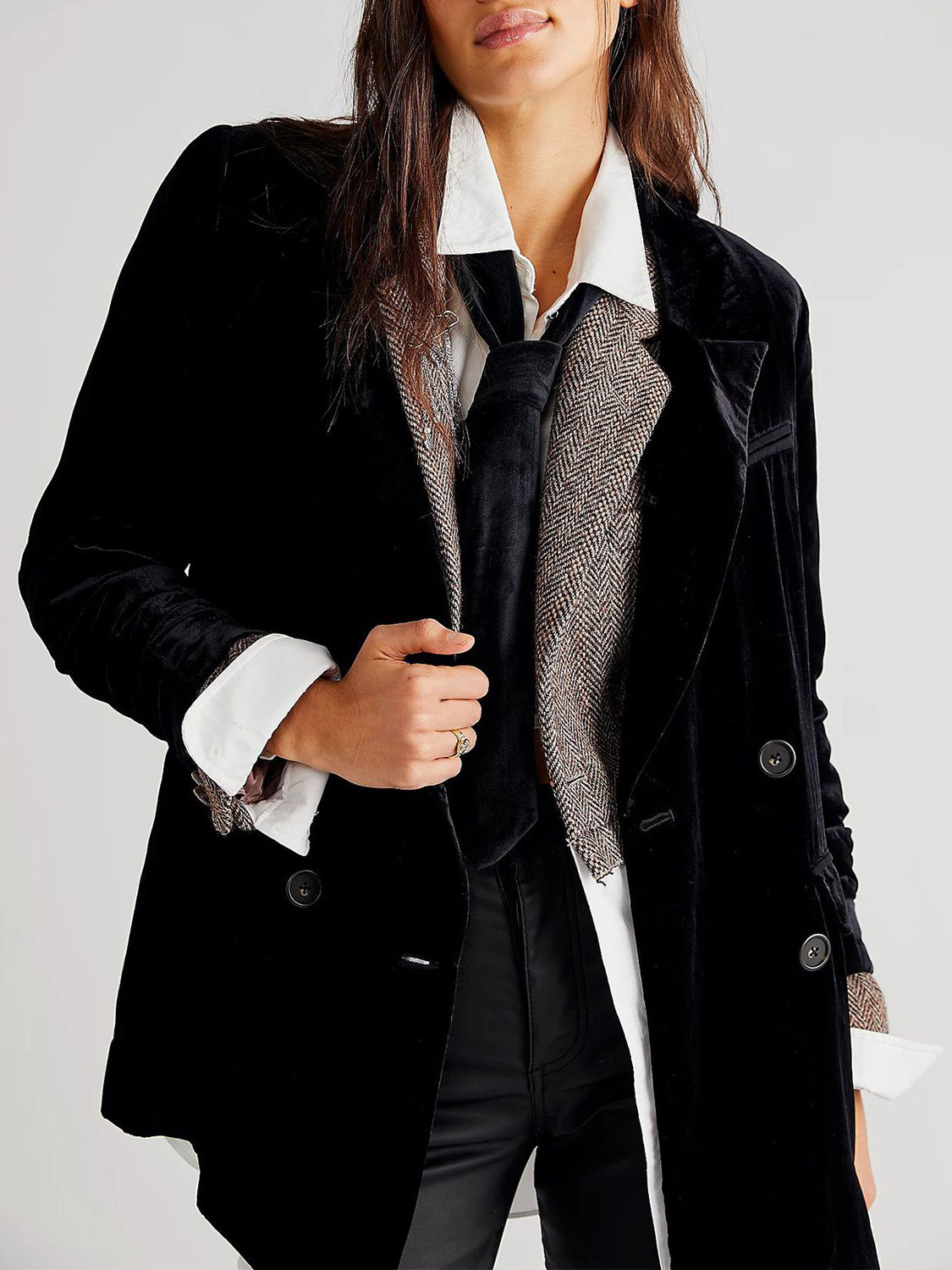 Lapel Collar Long Sleeve Blazer with Pockets - felvior