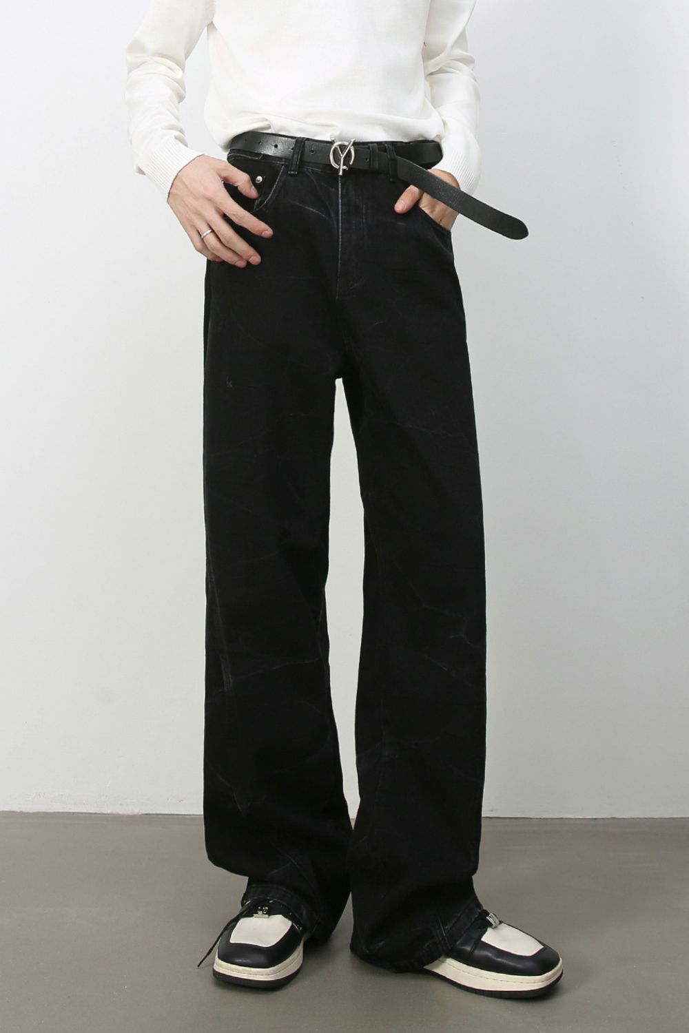 Men's Baggy Jeans with Pockets