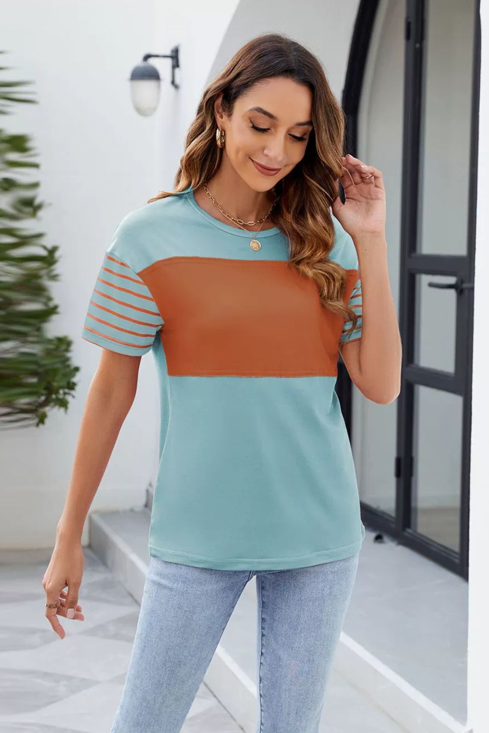 Color Block Round Neck Short Sleeve T-Shirt