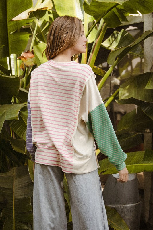 T-shirt rayé à col rond et coutures apparentes BiBi Image secondaire du produit