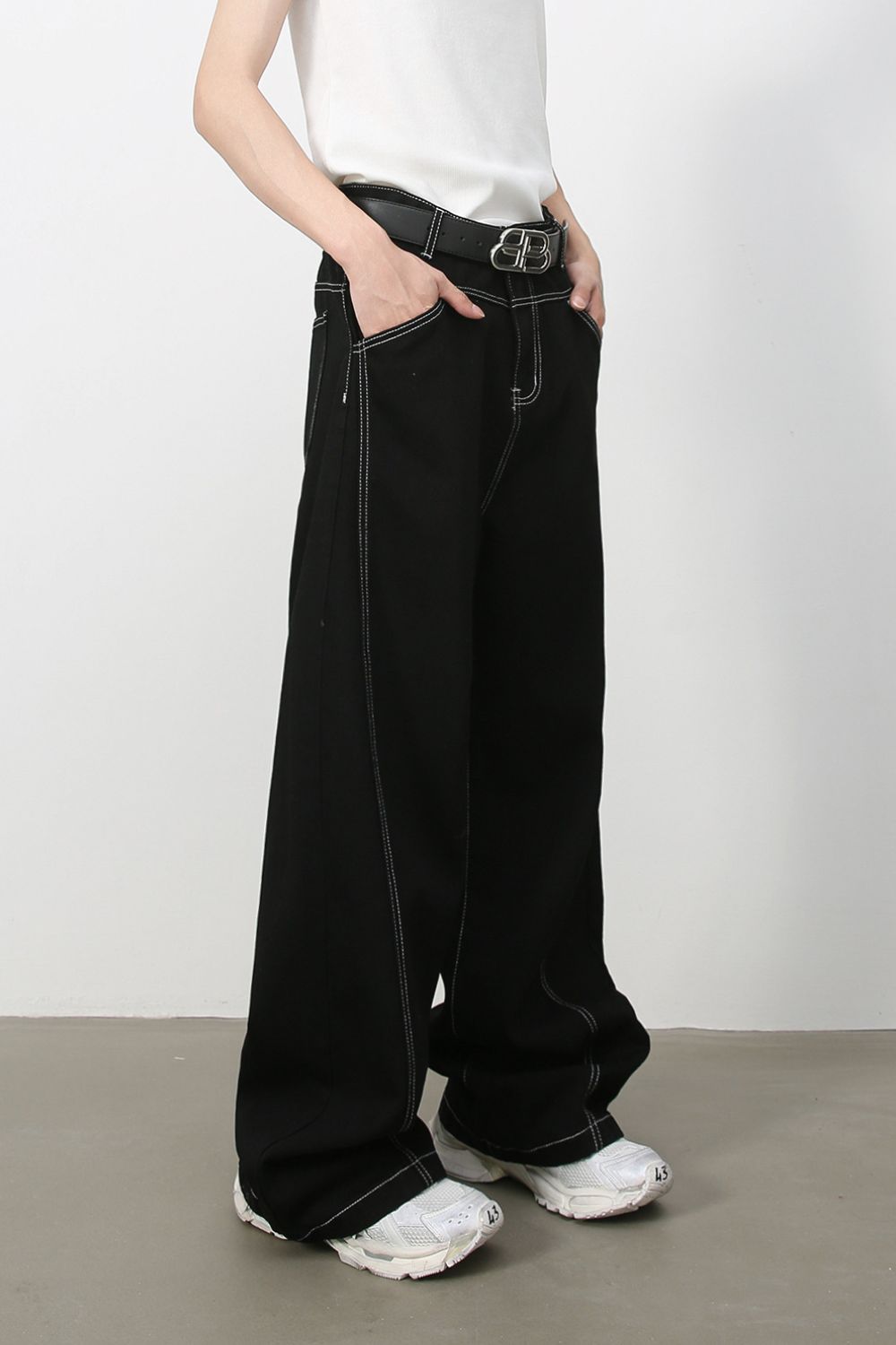 Men's Loose Fit Jeans