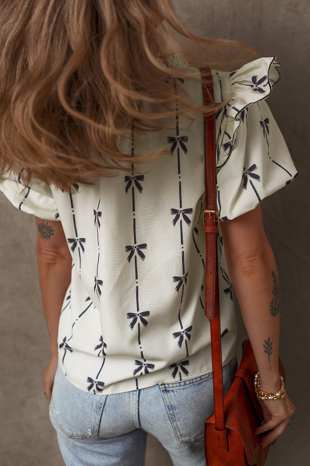 Bow Print Tie Neck Short Sleeve Blouse - felvior