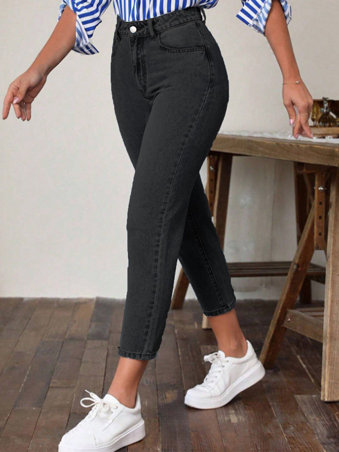 High Waist Jeans with Pockets - felvior