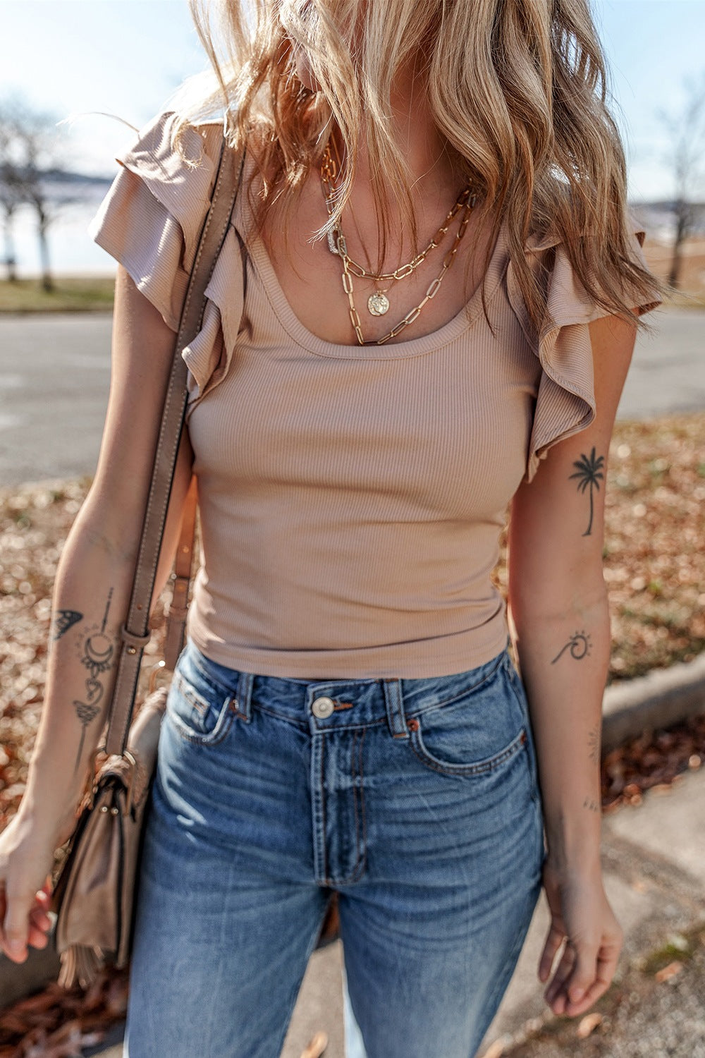 Ribbed Knit Ruffled Cap Sleeve Slim Fit Top - felvior