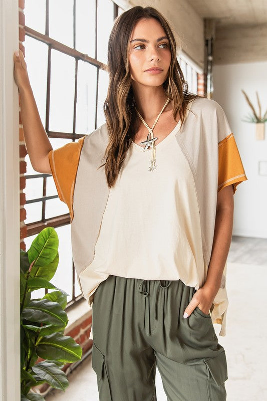 Mittoshop Color Block V-Neck Short Sleeve T-Shirt Hauptbild