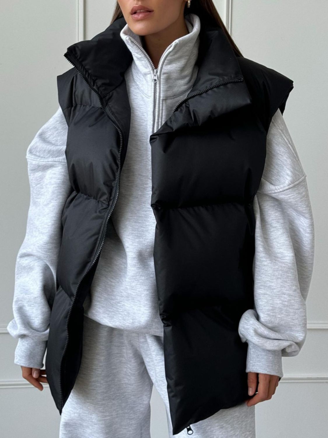 Zip Up Turtleneck Vest Coat - felvior