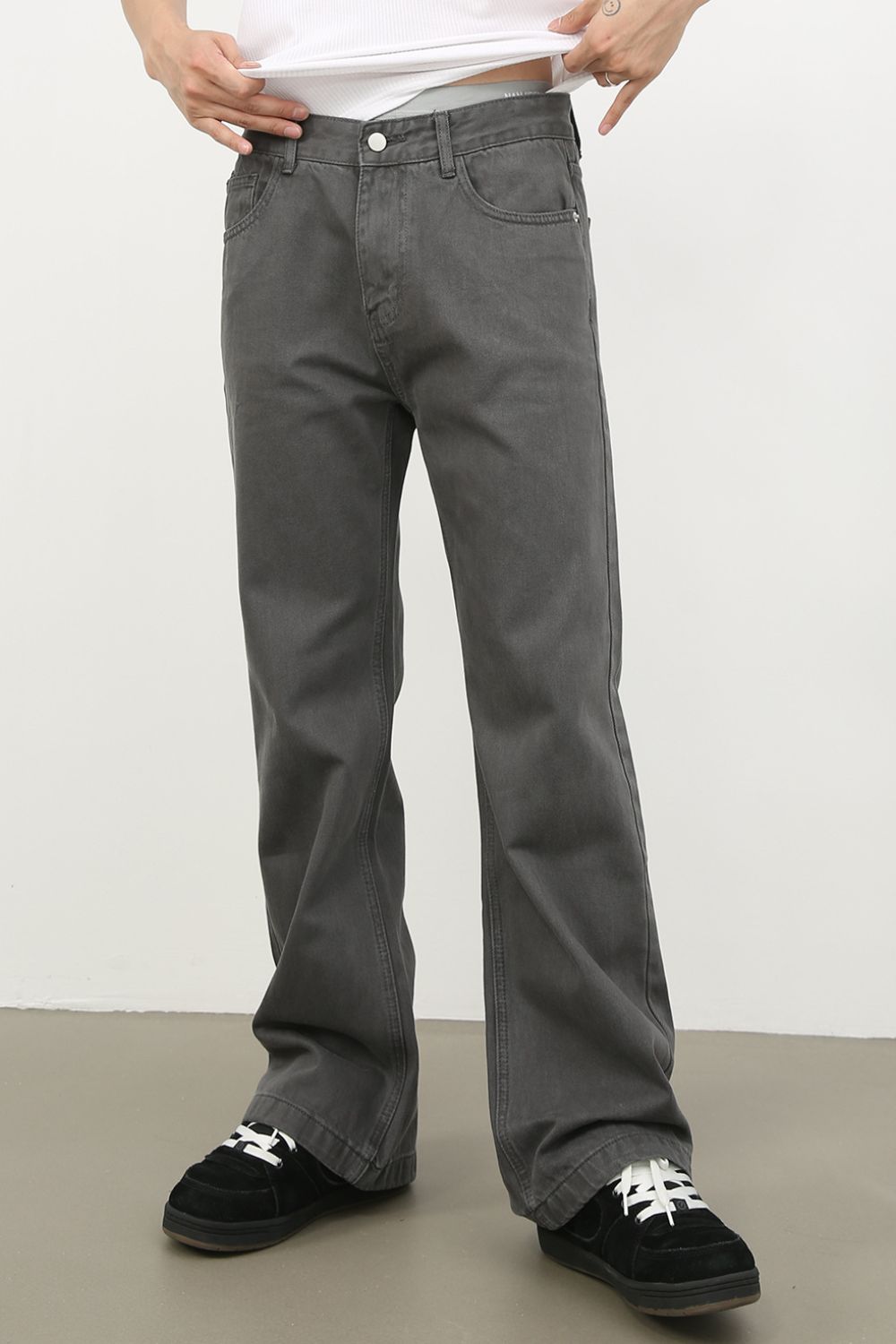 Men's Mid Rise Jeans with Pockets - felvior