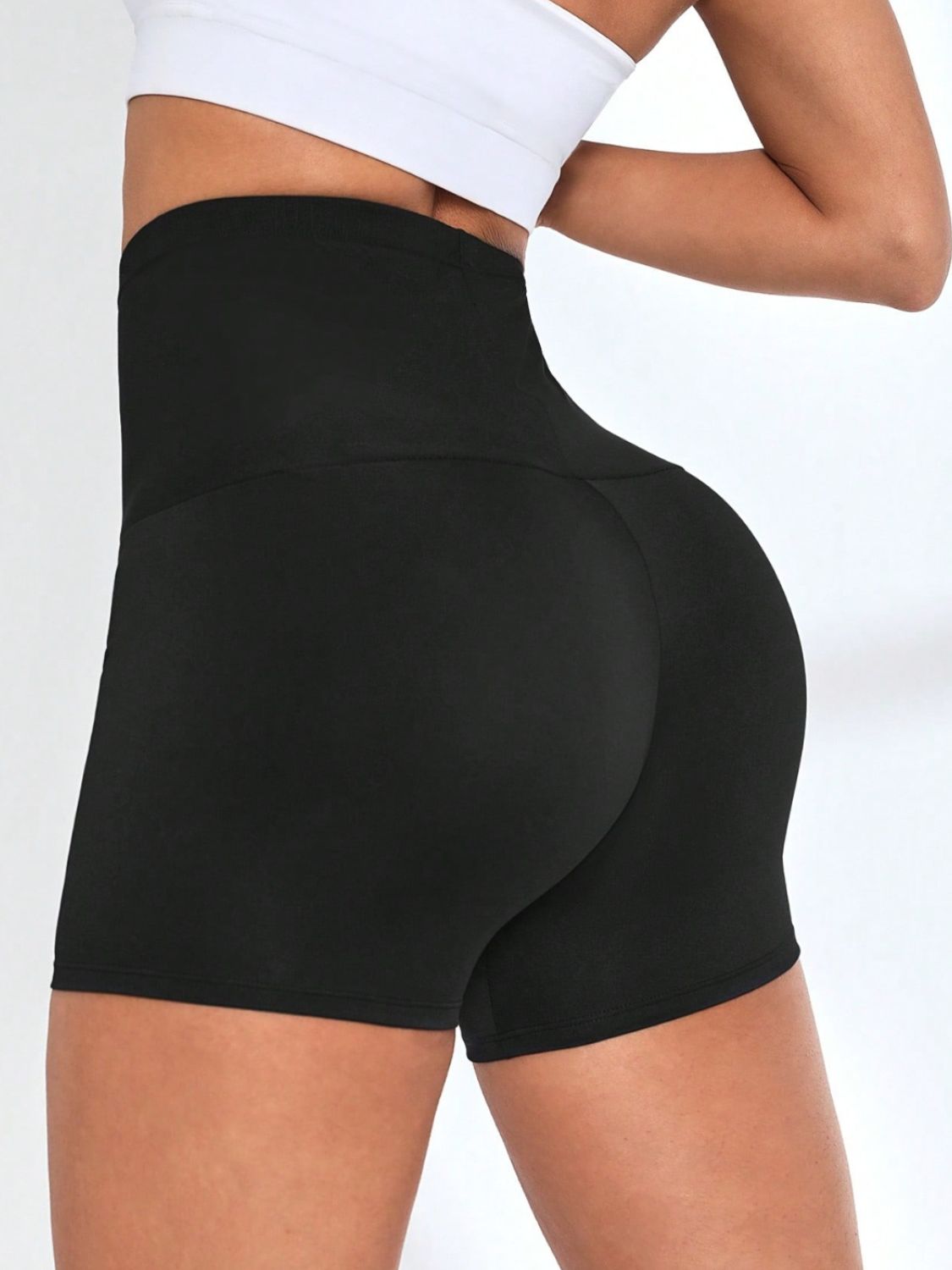 High Waist Active Shorts Zweitbild