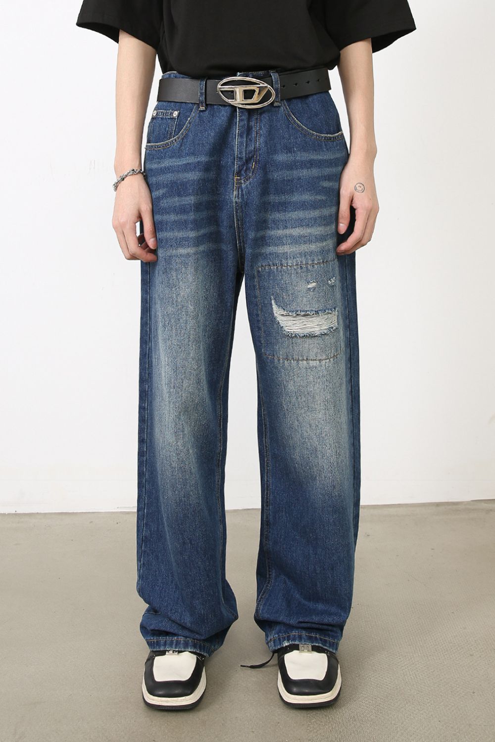 Men's Distressed Jeans with Pockets
