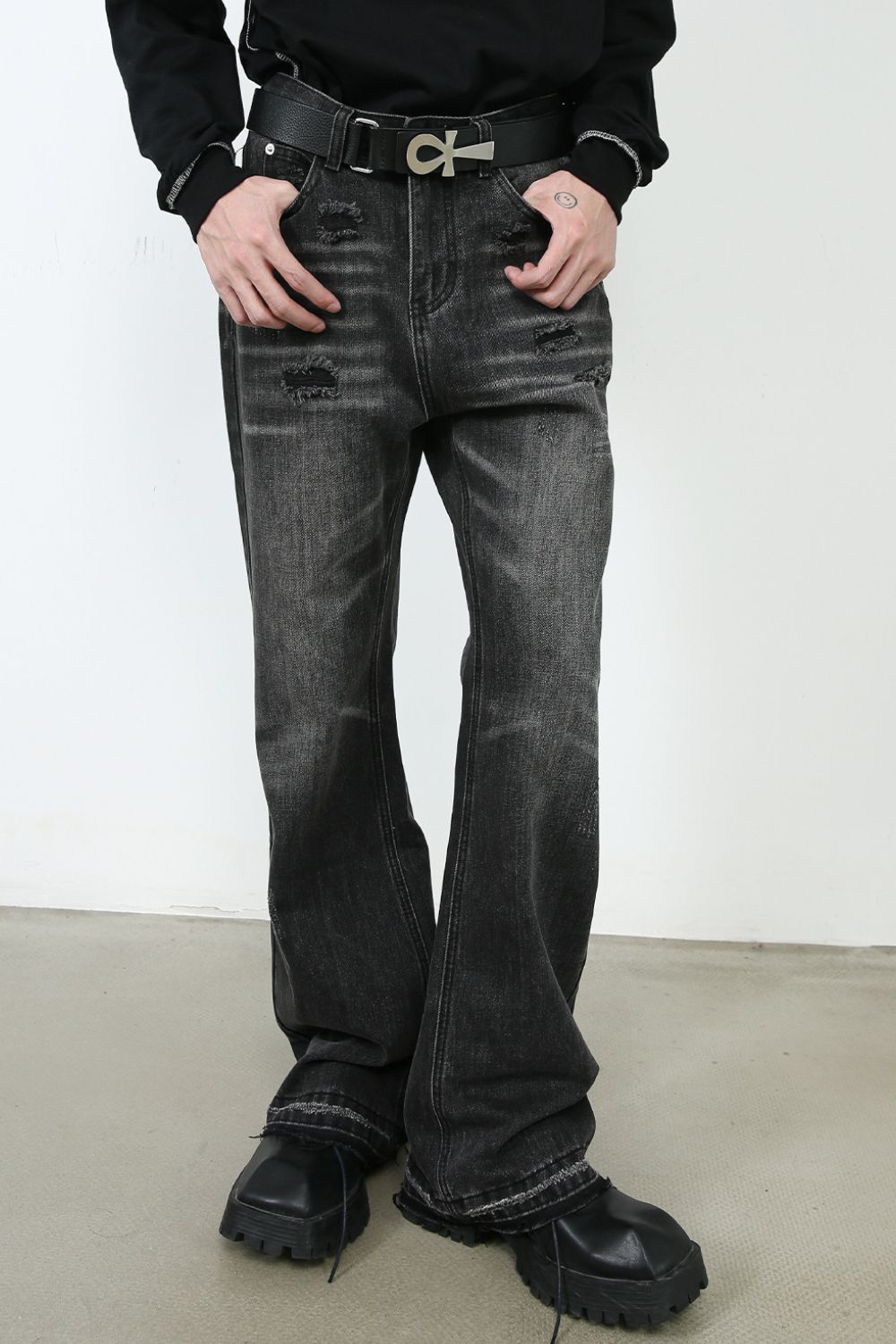 Men's Frayed Hem Bootcut Jeans - felvior
