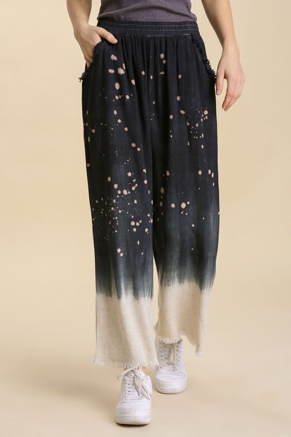 Umgee Full Size Raw Hem Linen Blend Bleach Dip Dye Wide Leg Pants Plus Size Image principale du produit