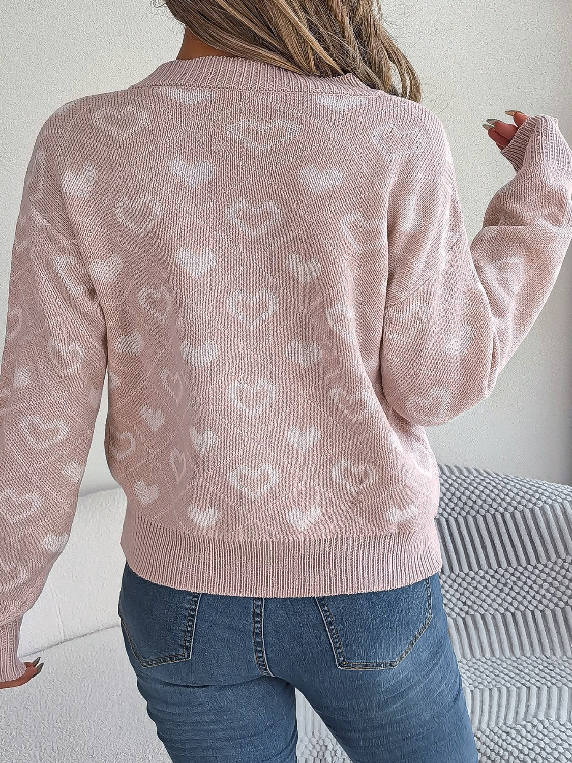 Heart Pattern V-Neck Long Sleeve Sweater - felvior