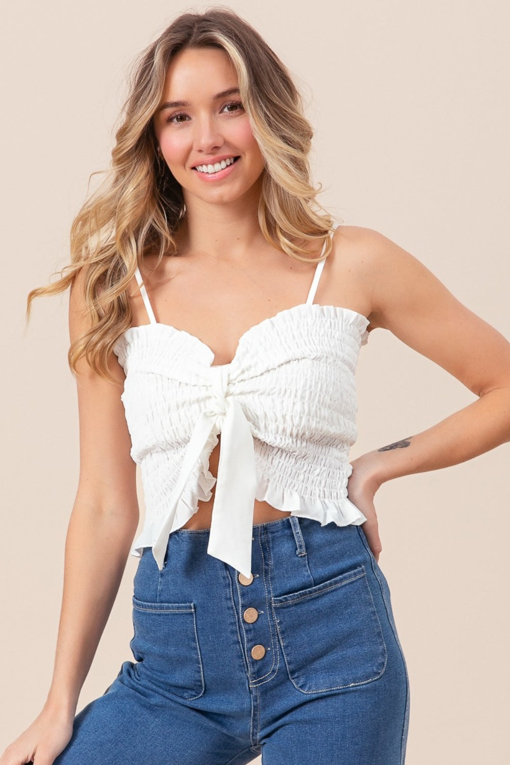 BiBi Ruffled Smocked Ribbon Detail Cami - felvior