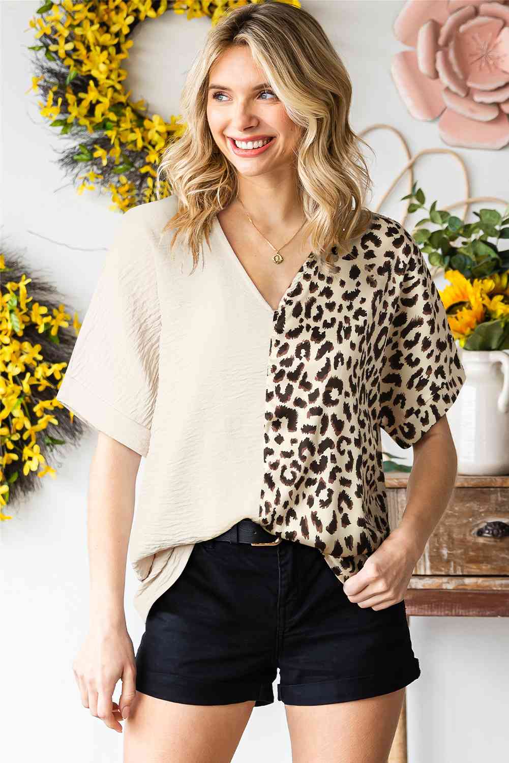 Leopard Color Block V-Neck Blouse - felvior