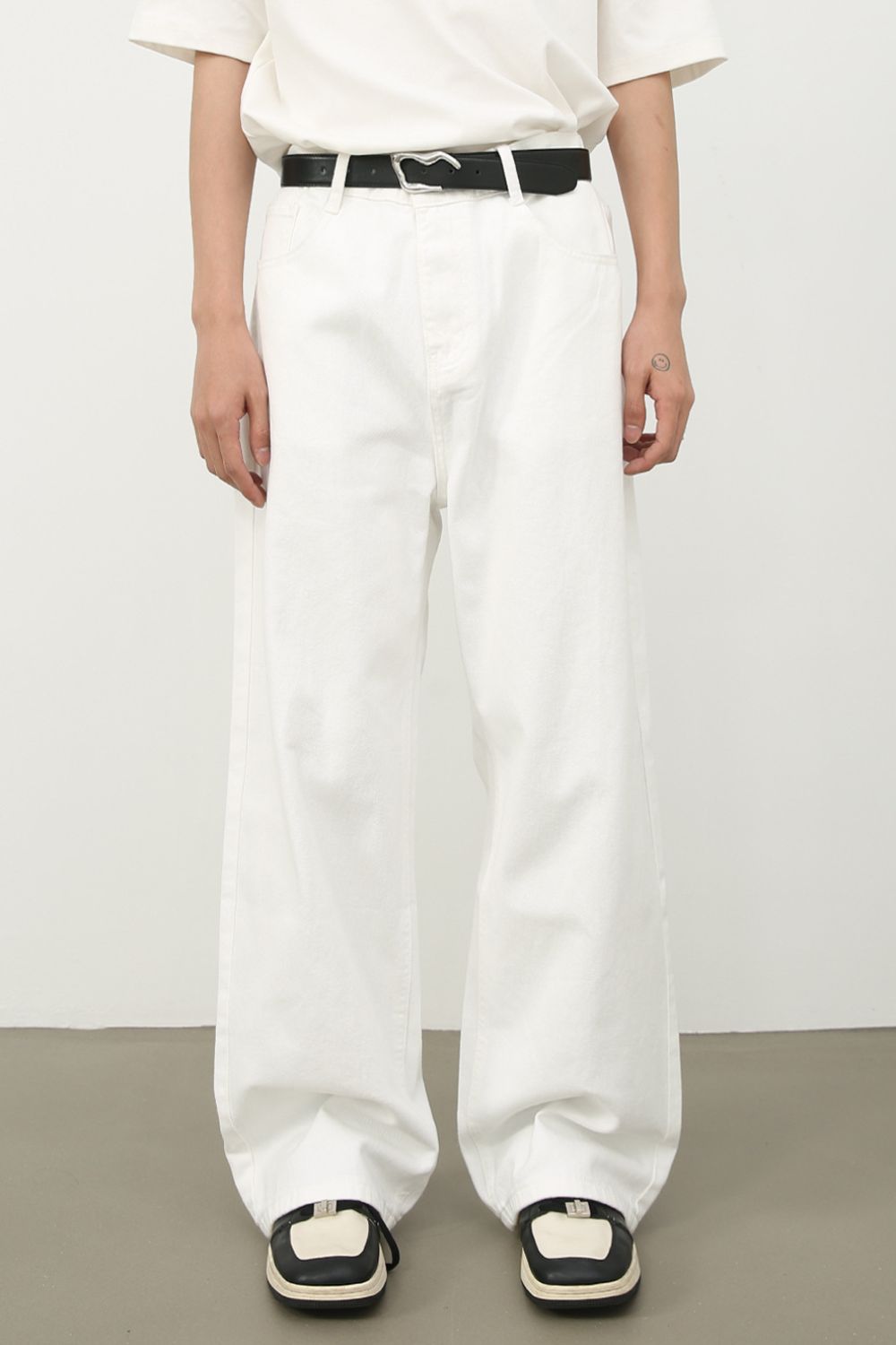 Men's Wide Straight Leg Jeans - felvior