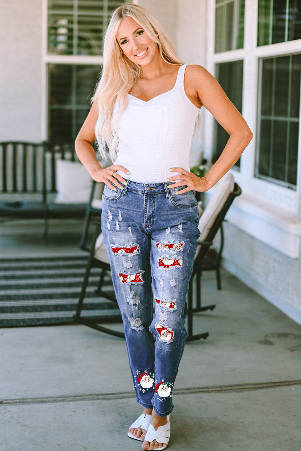Santa Graphic Distressed Jeans with Pockets - felvior