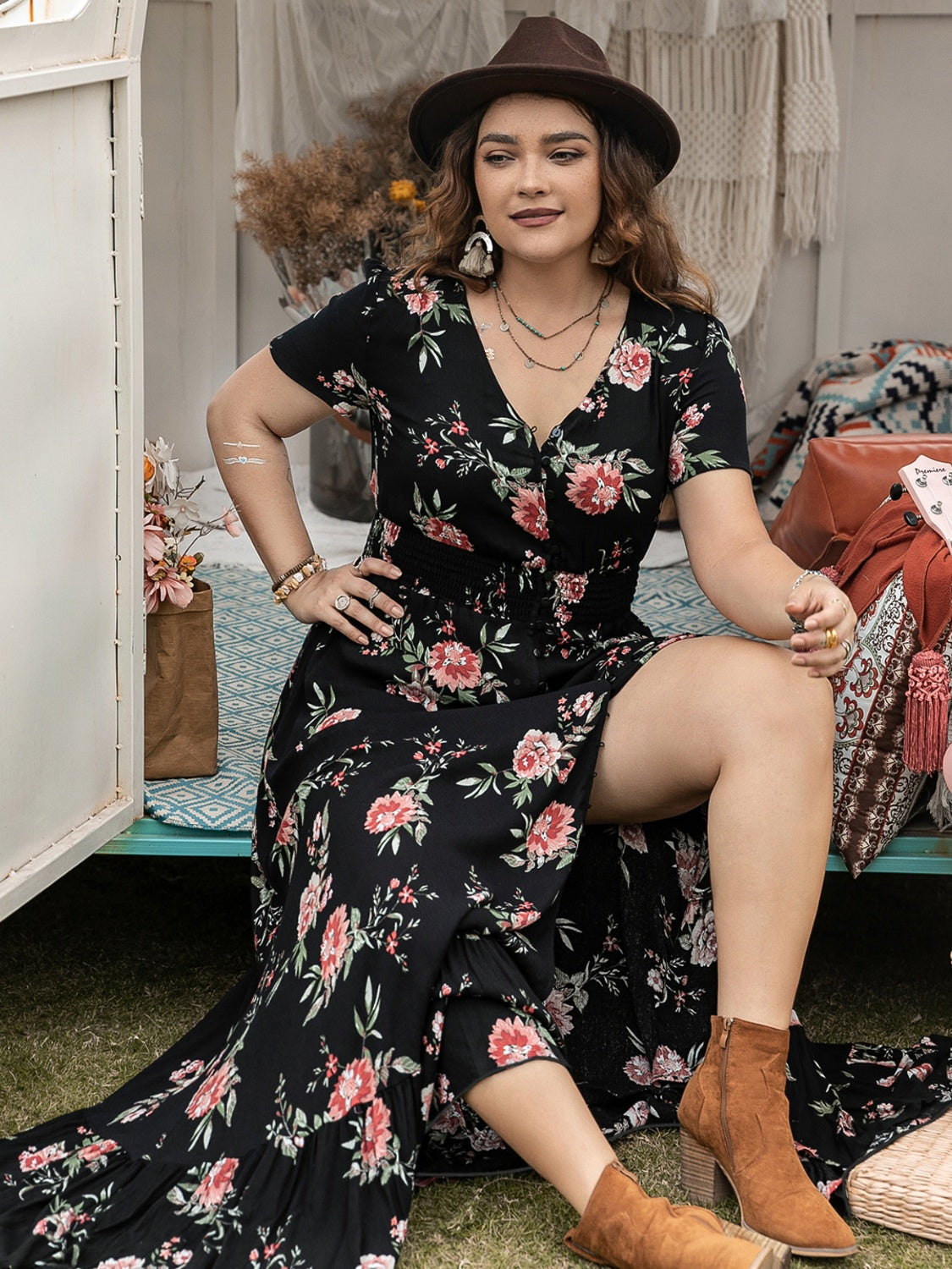 Plus Size Button Detail Printed V-Neck Short Sleeve Maxi Dress