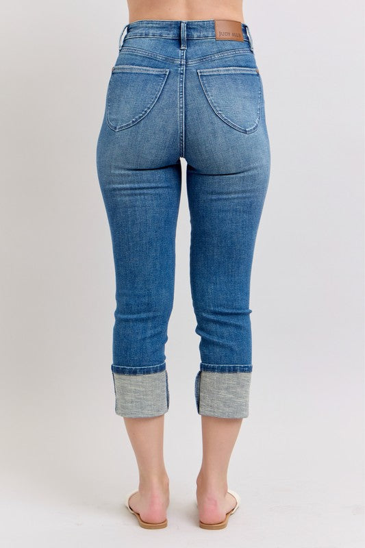 Judy Blue Full Size Skinny Cuff Capris Jeans with Pockets Plus Size - felvior
