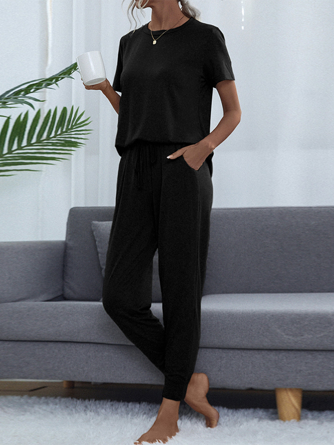 Shiny Round Neck Short Sleeve Top and Pants Set - felvior